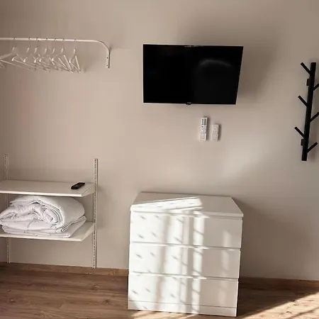 Smart Comfort Studion5 Private Kitchenette Bathroom Beach 250M Marina Port Old City 900M Limassol Exterior photo